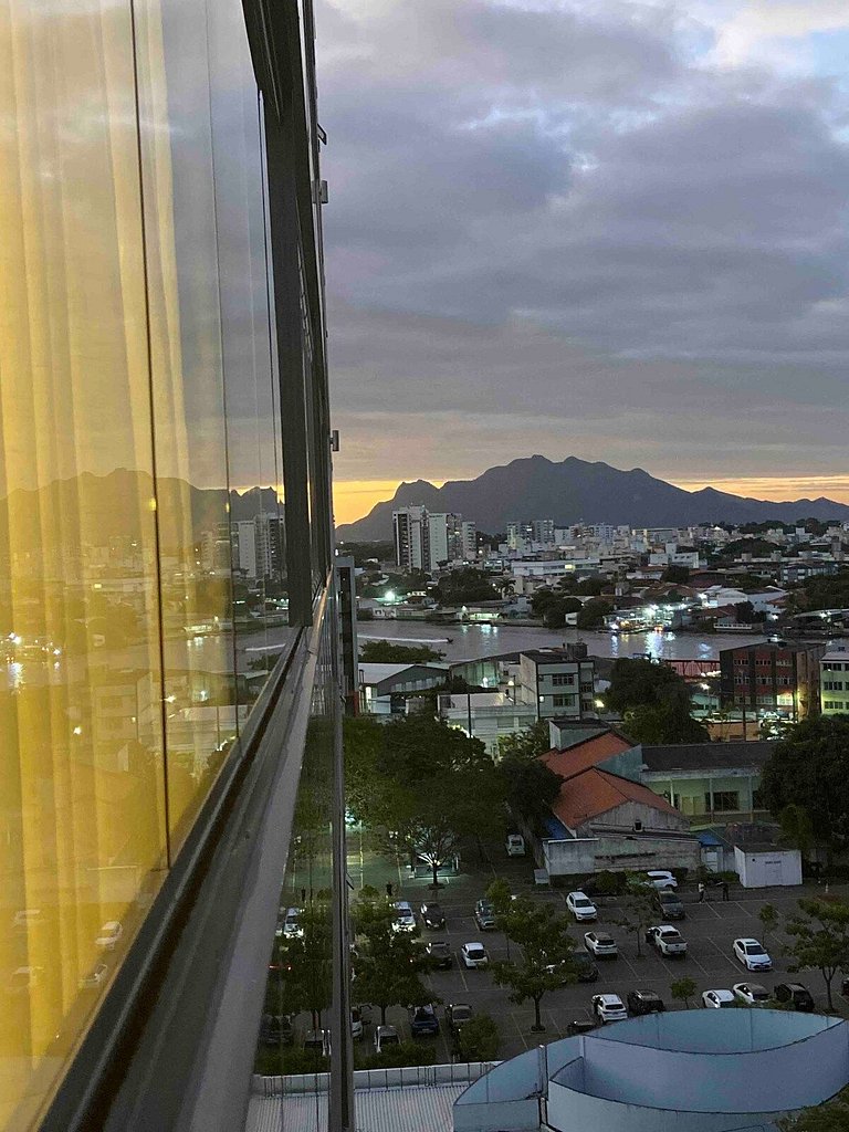 Apartamento Airbnb com garagem perto da Praia do Canto
