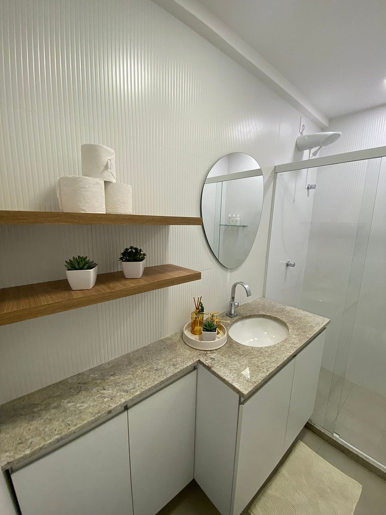 Apartamento Airbnb com garagem perto da Praia do Canto