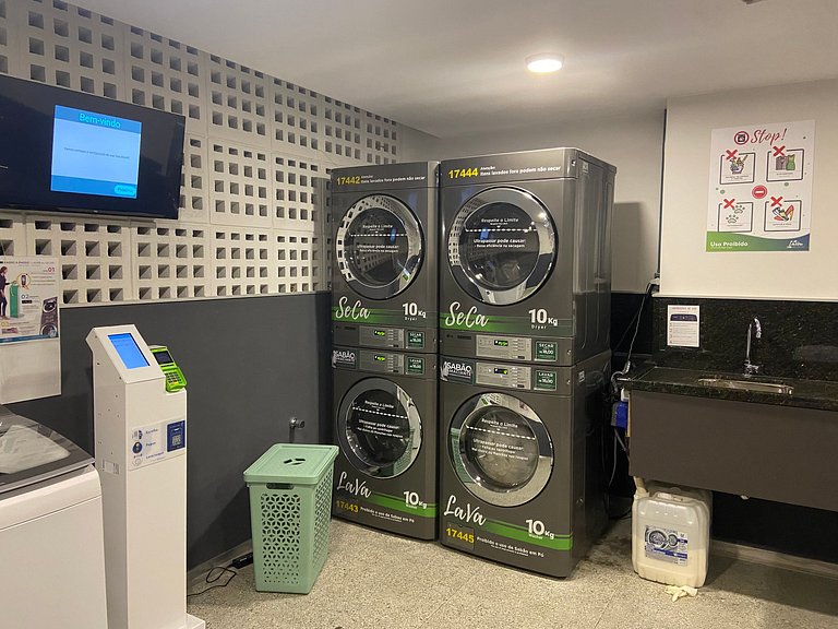 Apartamento Airbnb com garagem perto da Praia do Canto