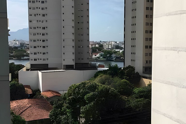Apartamento Airbnb com garagem perto da Praia do Canto