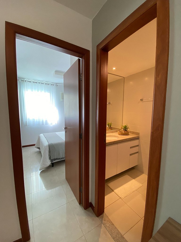 Apartamento Airbnb com garagem perto da Praia do Canto