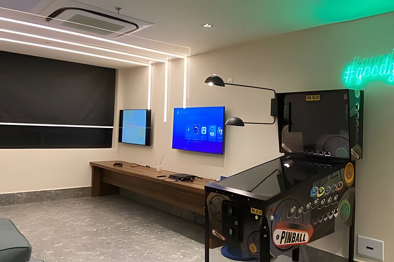 Moderno, novo e com uma vista especial