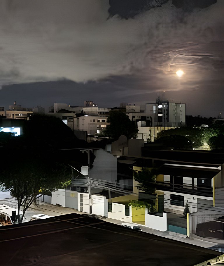 Acolhedor e familiar pra fazer tudo a pé