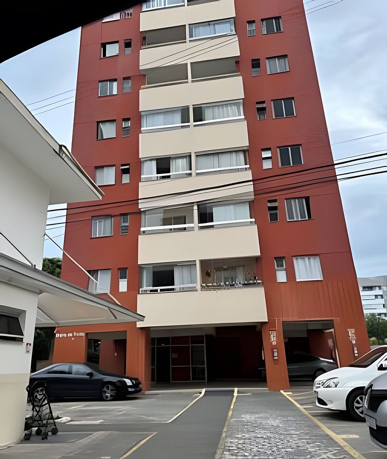 Acolhedor e familiar pra fazer tudo a pé