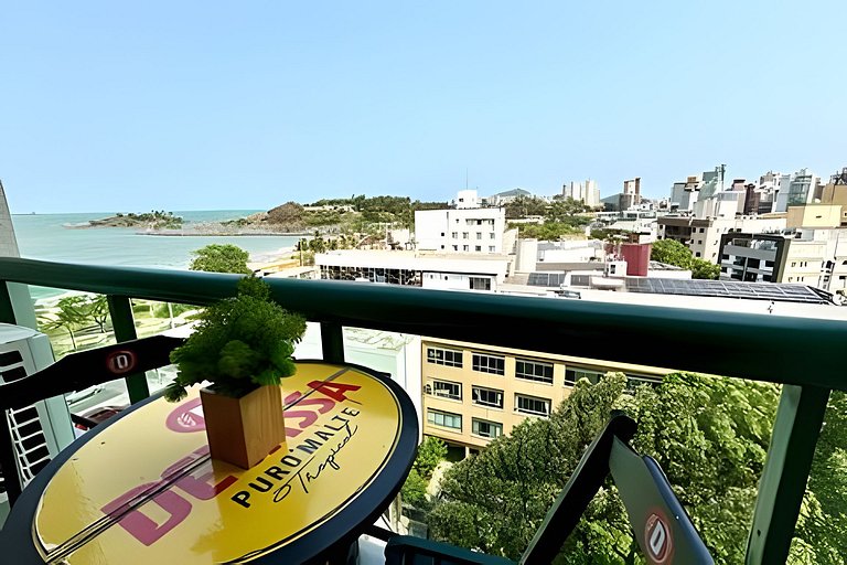 Na beira da praia com piscina na cobertura