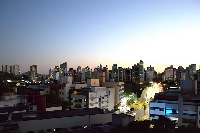 Na beira da praia com piscina na cobertura