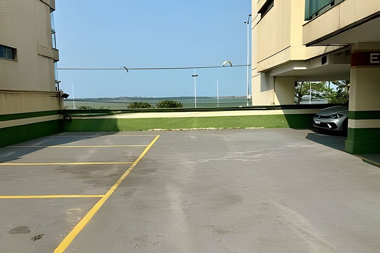 Na beira da praia com piscina na cobertura